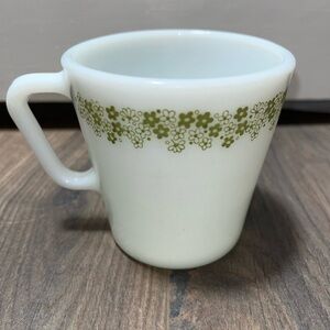 Vintage Pyrex Floral Green Daisy Coffee/Tea Mug